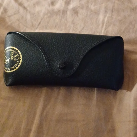 Ray bans glasses w case - Picture 5 of 5